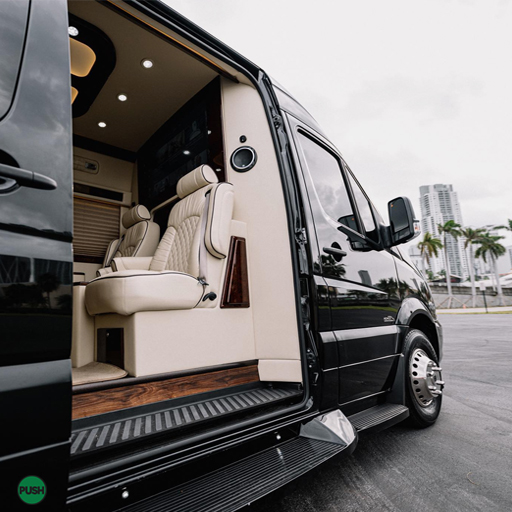 San Diego Airport Limo Service | Private Chauffeurs in Southern California